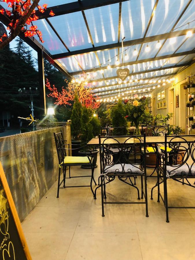 Hotel Newland Chiatura Luaran gambar