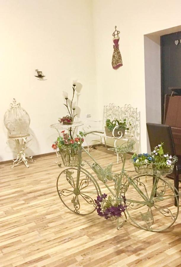 Hotel Newland Chiatura Luaran gambar