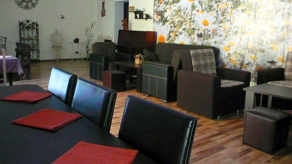 Hotel Newland Chiatura Luaran gambar