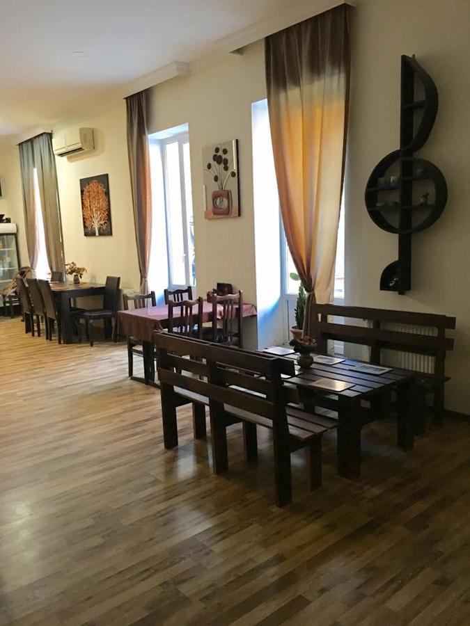 Hotel Newland Chiatura Luaran gambar