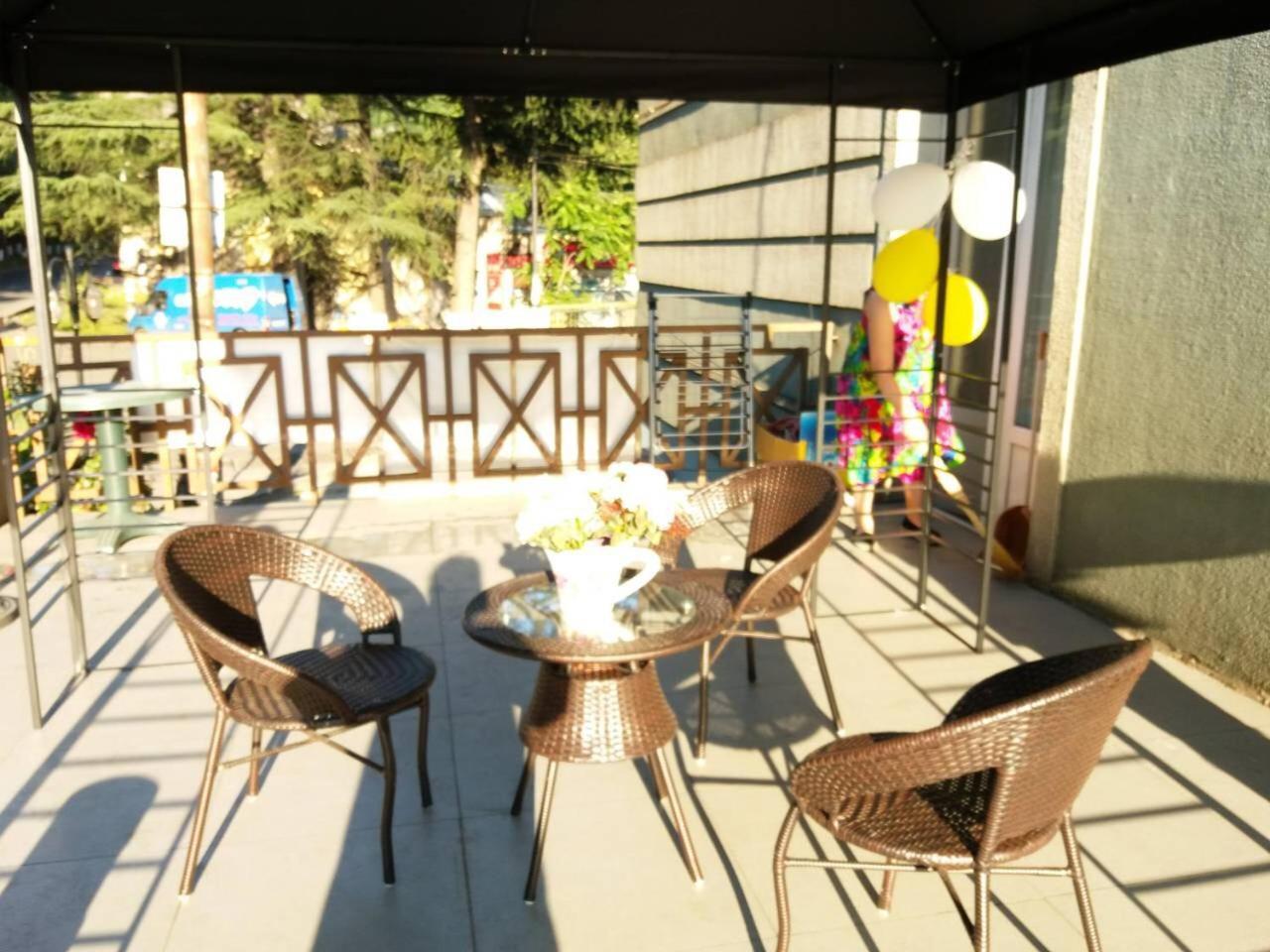 Hotel Newland Chiatura Luaran gambar