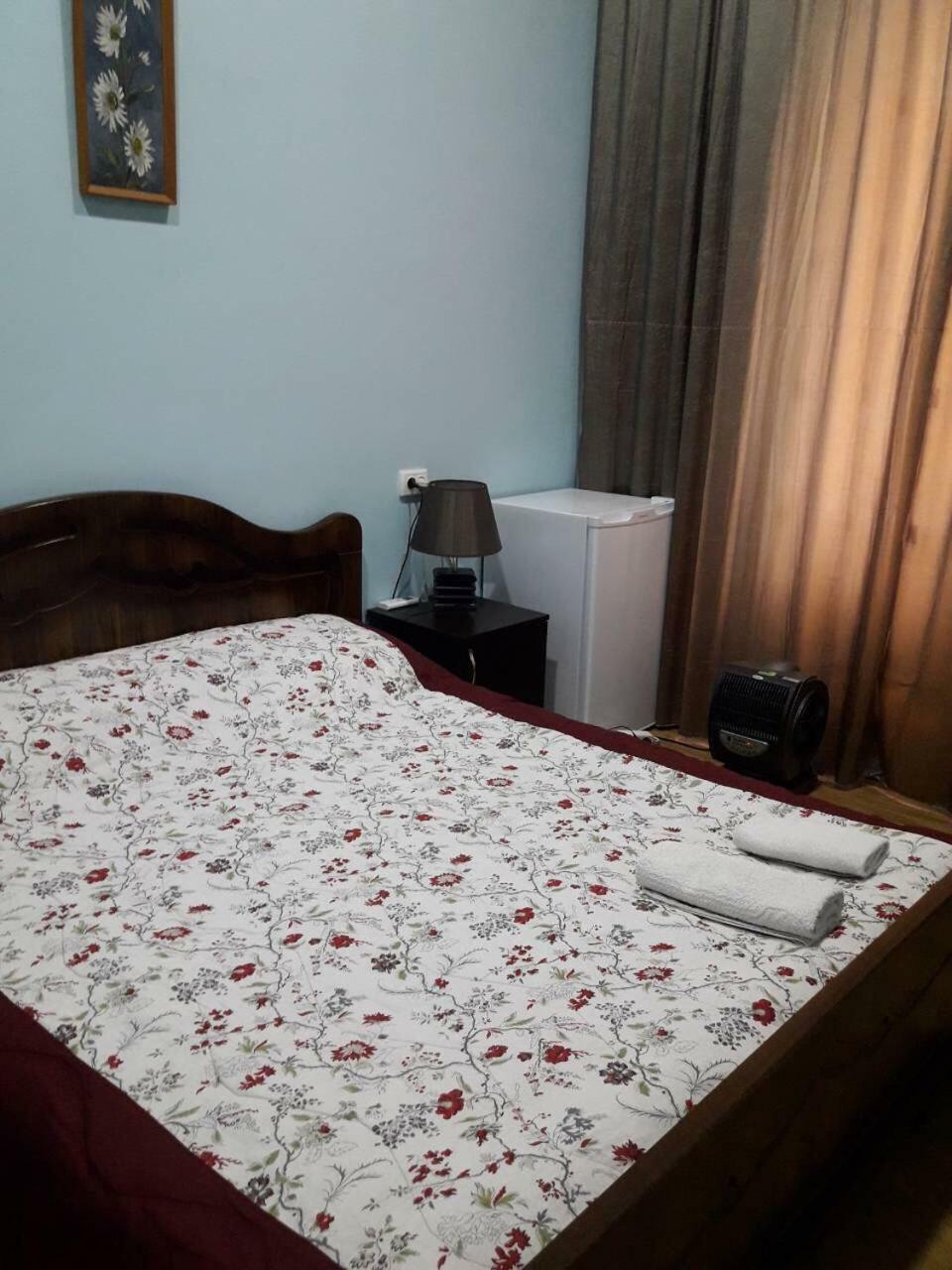 Hotel Newland Chiatura Luaran gambar